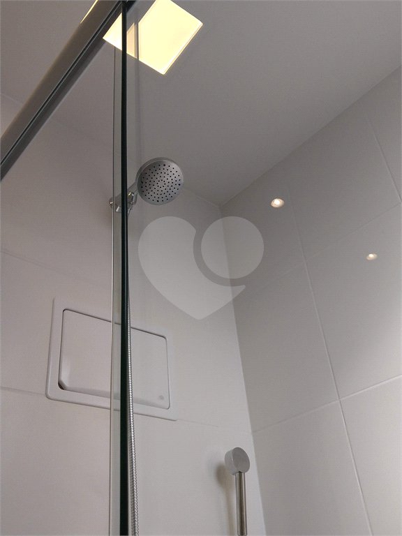 Apartamento à venda com 3 suítes em Vila Anastácio, São Paulo, SP