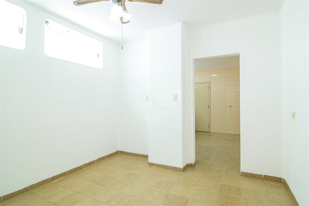 Casa Térrea à venda com 5 quartos, sendo 2 suítes, em Jardim Marajoara, São Paulo, SP