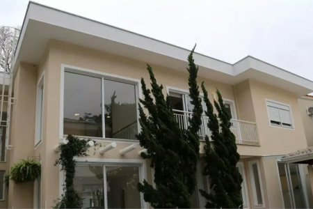 Casa à venda com 3 suítes no condomínio Residencial Morumbi, São Paulo - SP
