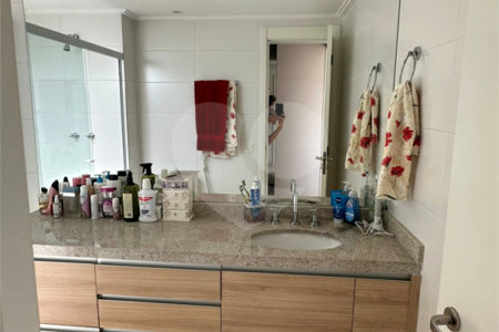 Apartamento à venda com 3 quartos, sendo 2 suítes, em Ipiranga, São Paulo, SP