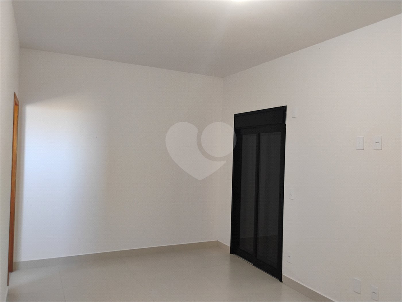 Casa à venda com 3 quartos, sendo 1 suíte, no condomínio Phytus - Fase 3, Itupeva - SP