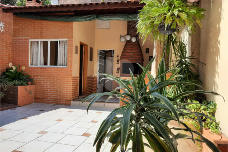 Sobrado à venda com 3 quartos, sendo 1 suíte, em Brooklin Velho, São Paulo, SP