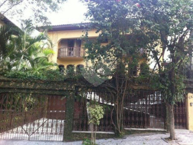 Sobrado à venda com 6 quartos, sendo 4 suítes,  em Barro Branco (zona Norte), São Paulo, SP