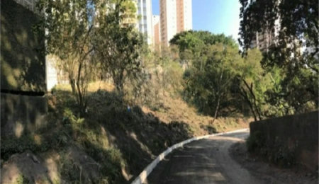 Terreno à venda em Vila Suzana, São Paulo, SP