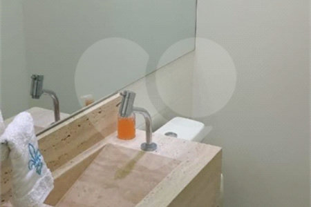 Apartamento à venda com 3 quartos, sendo 1 suíte,  em Parque Santana, Mogi das Cruzes, SP