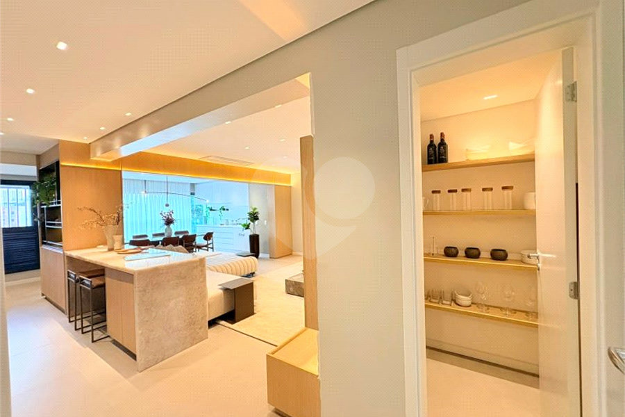 Apartamento à venda com 3 suítes em Perdizes, São Paulo, SP