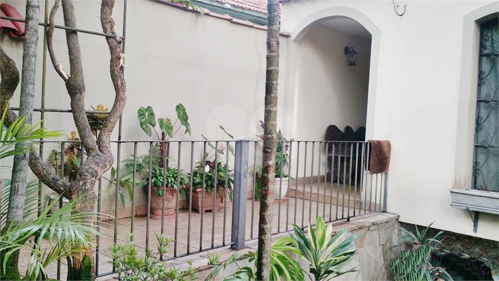 Sobrado à venda com 3 quartos, sendo 1 suíte, em Horto, São Paulo, SP