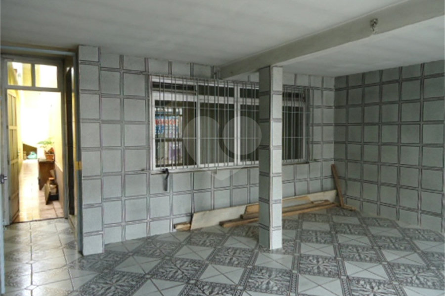 Sobrado à venda com 3 quartos em Jardim Peri, São Paulo, SP
