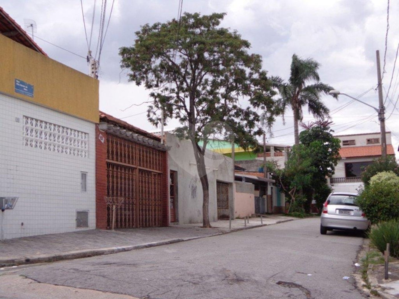 Sobrado à venda com 3 quartos, sendo 1 suíte, em Vila Nova Cachoeirinha, São Paulo, SP