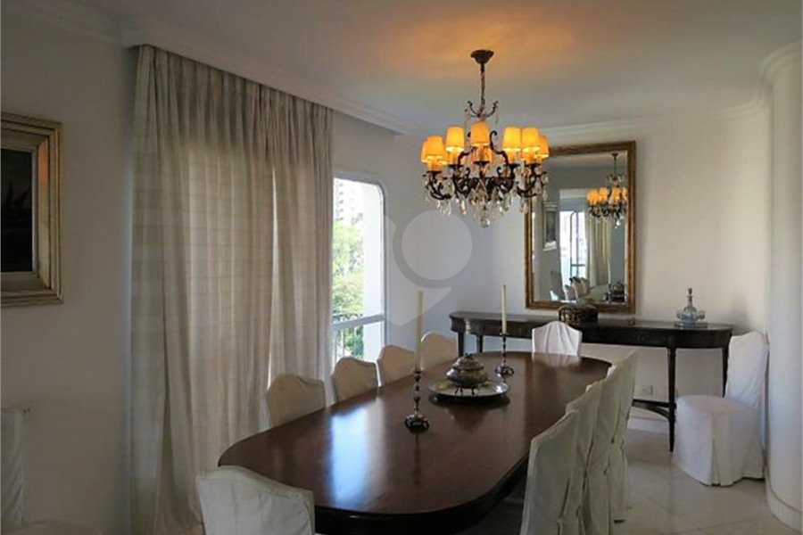 Apartamento à venda ou para alugar com 3 suítes em Morumbi, São Paulo, SP