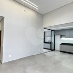Casa à venda com 3 quartos, sendo 1 suíte, em Jardim Bom Sucesso, Indaiatuba, SP