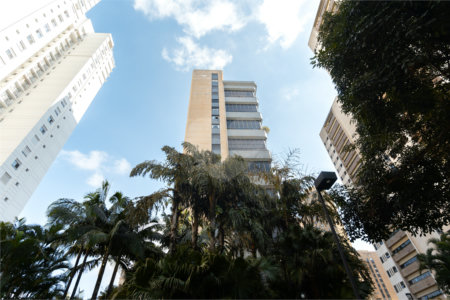 Duplex à venda com 6 quartos, sendo 4 suítes, em Alto de Pinheiros, São Paulo, SP