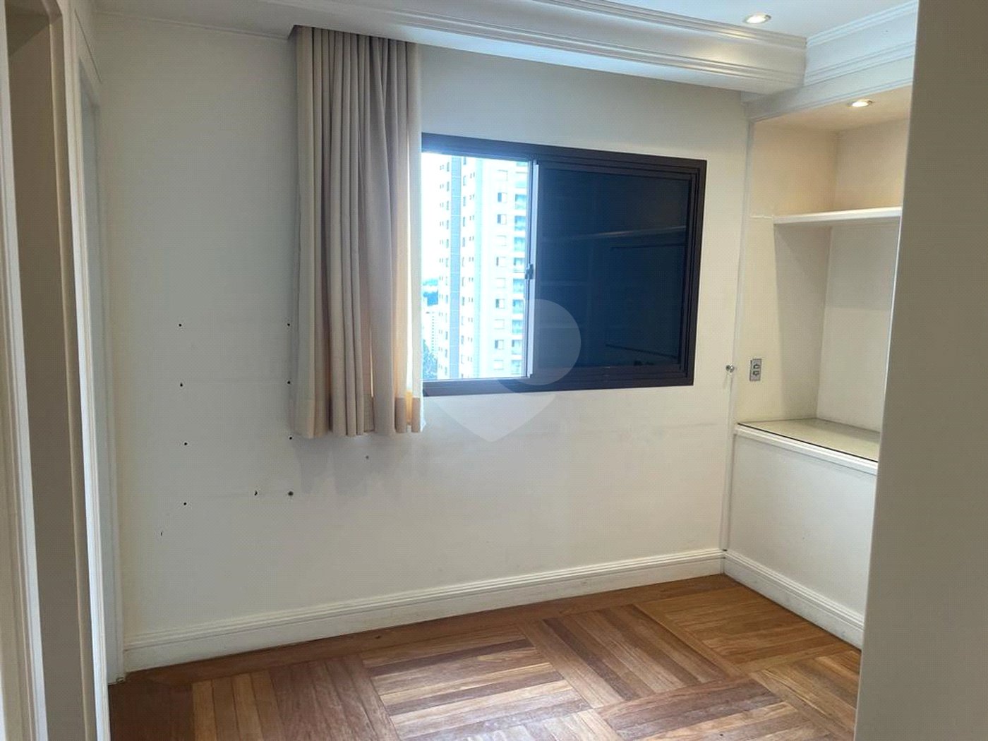 Apartamento à venda com 4 suítes em Vila Suzana, São Paulo, SP