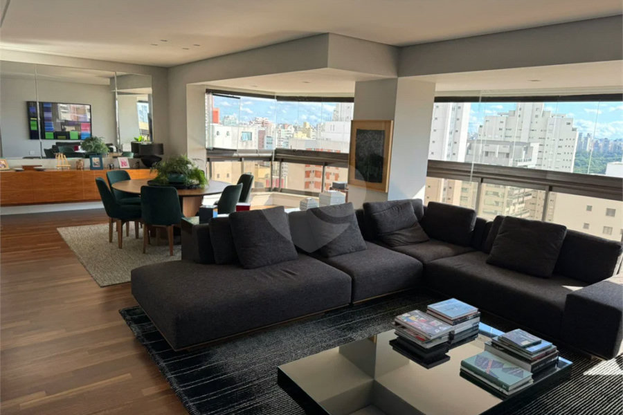 Apartamento à venda com 4 suítes em Paraíso, São Paulo, SP