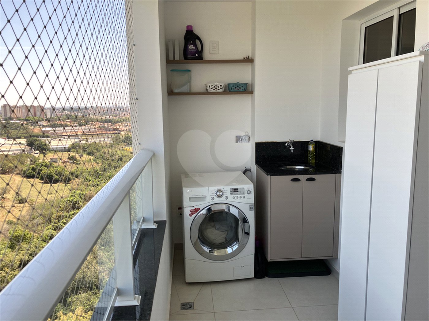 Apartamento à venda com 3 quartos, sendo 1 suíte, em Bairro da Vossoroca, Sorocaba, SP