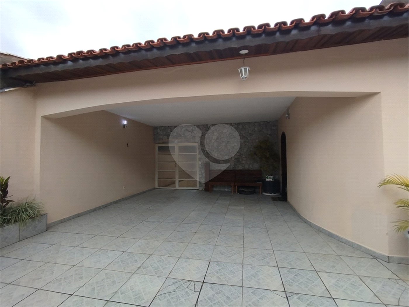 Casa à venda com 3 quartos, sendo 1 suíte, em Jardim Leocádia, Sorocaba, SP