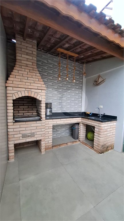 Sobrado à venda com 3 quartos, sendo 1 suíte, em Vila Constança, São Paulo, SP