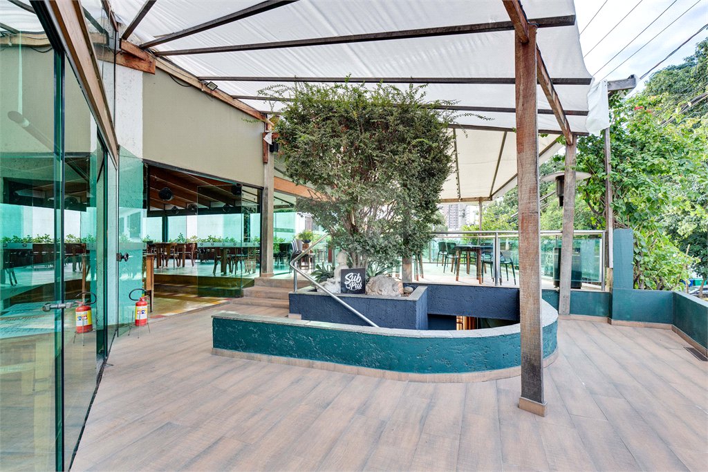 Casa à venda com 4 quartos em Chácara Santo Antônio, São Paulo, SP