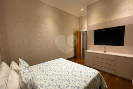 Casa à venda com 4 suítes no condomínio Halvétia Country Residencial, Indaiatuba - SP