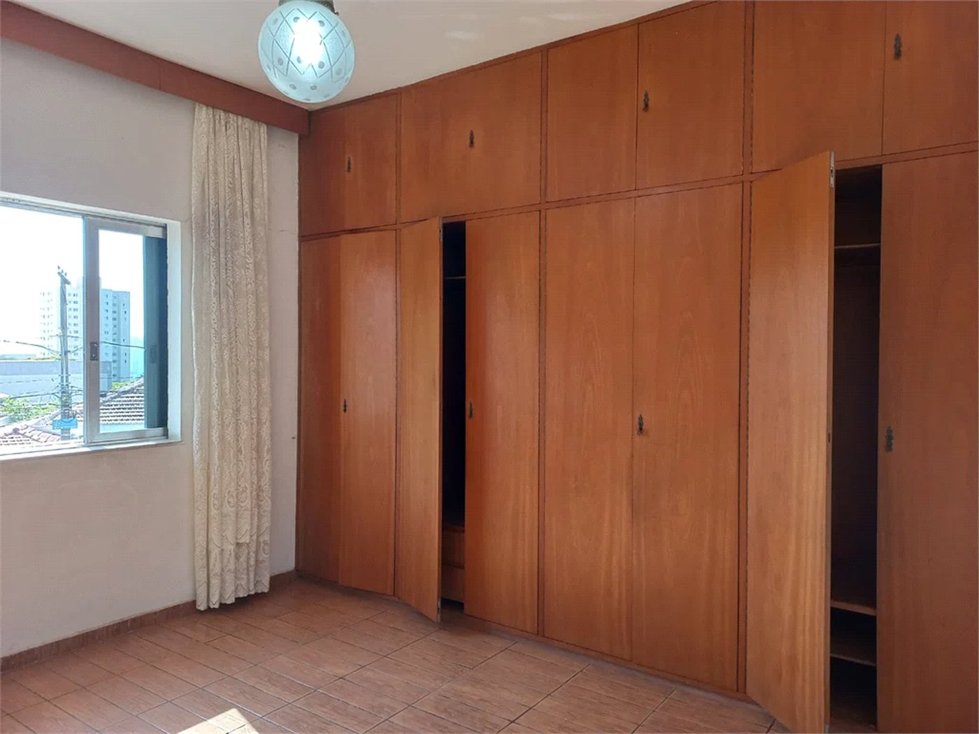 Casa à venda com 3 quartos, sendo 2 suítes, em Jaguaré, São Paulo, SP