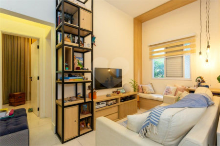Apartamento à venda com 2 quartos, sendo 1 suíte,  em Cambuci, São Paulo, SP