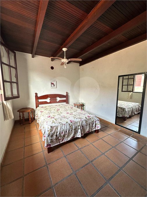 Casa em condomínio à venda com 2 quartos, sendo 1 suíte, em Ogiva, Cabo Frio, RJ