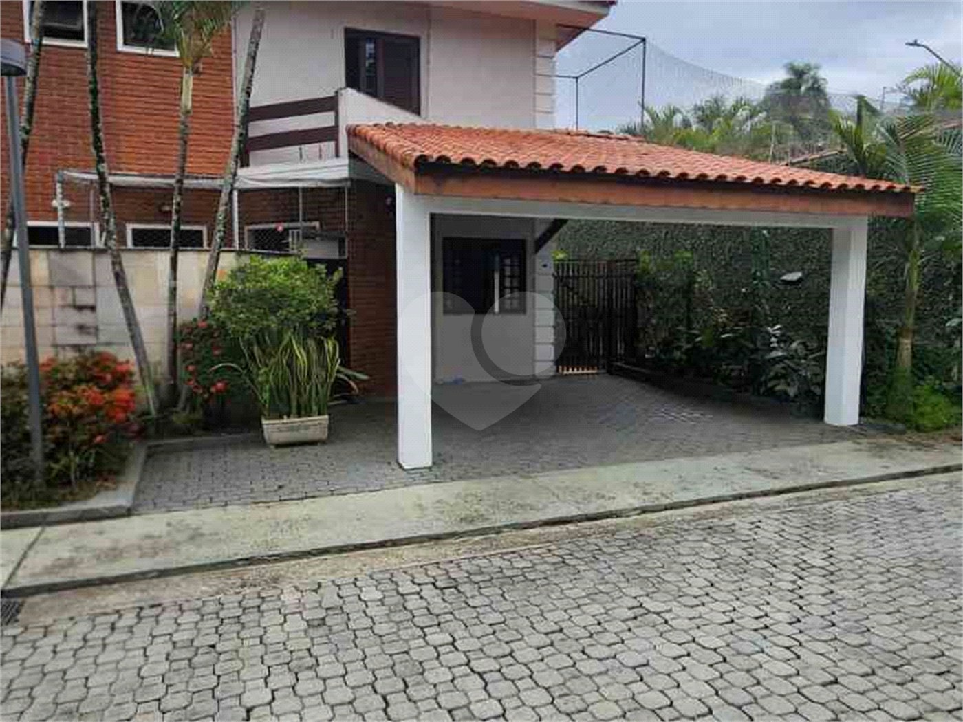 Casa à venda ou para alugar com 4 quartos, sendo 1 suíte,  em Tremembé, São Paulo, SP