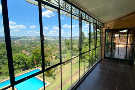 Casa à venda com 4 suítes no condomínio São Joaquim, Vinhedo - SP