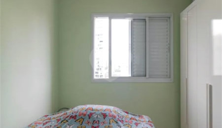Apartamento à venda com 2 quartos, sendo 1 suíte,  em Vila Romana, São Paulo, SP
