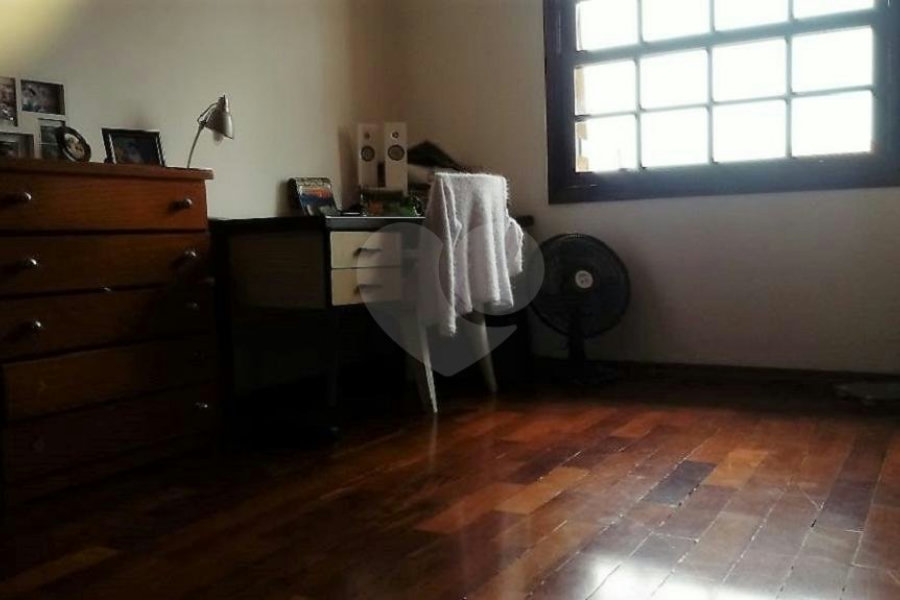 Sobrado à venda com 4 quartos, sendo 2 suítes, em Tucuruvi, São Paulo, SP