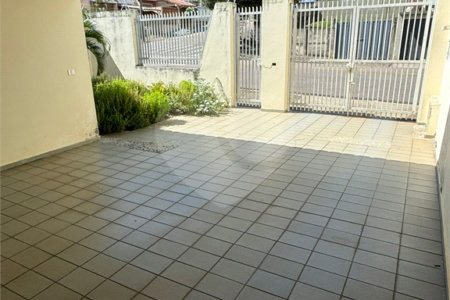 Casa à venda com 4 quartos, sendo 1 suíte,  em Vila Romão, Salto, SP