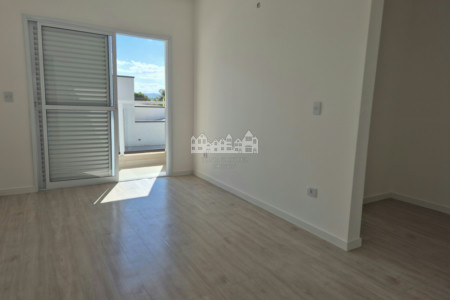 Casa à venda com 4 quartos, sendo 3 suítes, em Vila Petrópolis, Atibaia, SP
