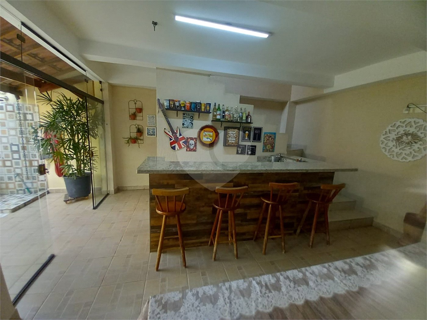 Casa à venda com 3 quartos, sendo 1 suíte,  em Parada Inglesa, São Paulo, SP