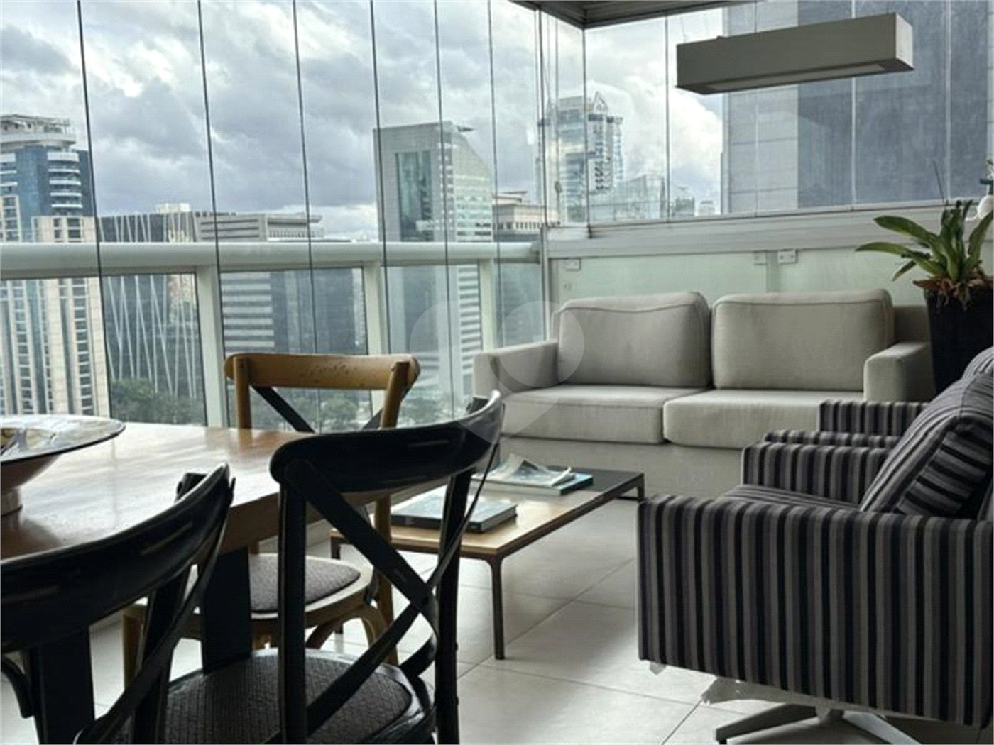 Apartamento à venda com 1 suíte em Itaim Bibi, São Paulo, SP