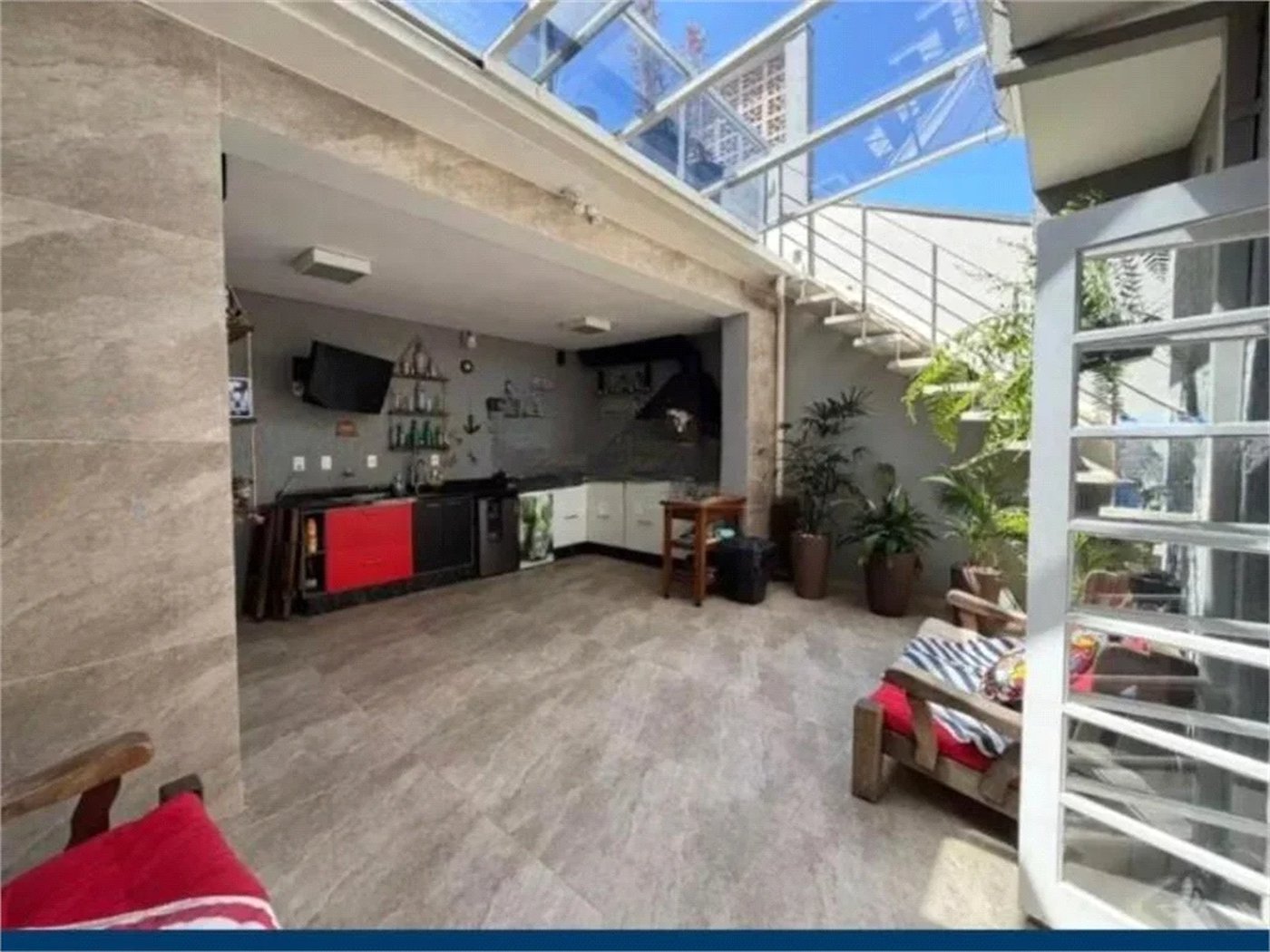 Sobrado à venda com 3 quartos, sendo 1 suíte, em Brooklin Paulista, São Paulo, SP