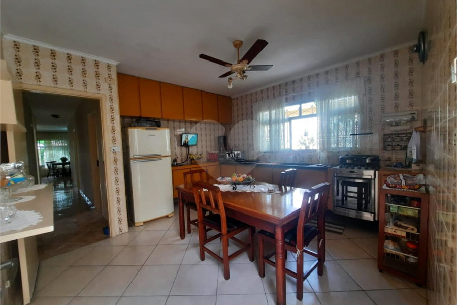 Sobrado à venda com 3 quartos, sendo 1 suíte, em Vila Medeiros, São Paulo, SP