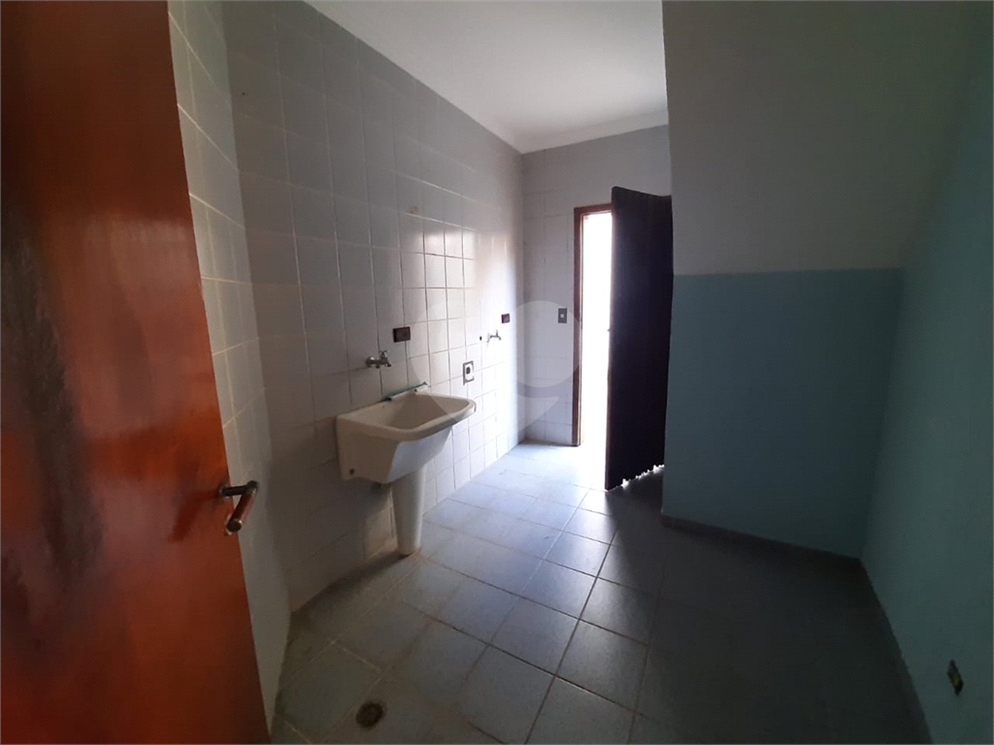 Casa à venda com 5 quartos, sendo 1 suíte, no condomínio Alpes de Mairiporã, Mairiporã - SP