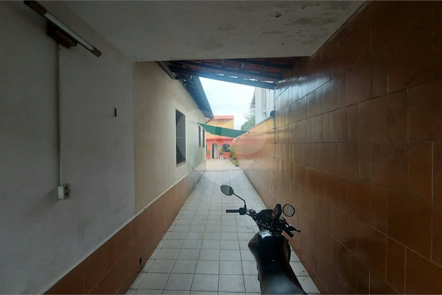 Casa à venda com 5 quartos, sendo 1 suíte, em Jabaquara, São Paulo, SP