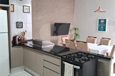 Casa à venda com 3 quartos, sendo 1 suíte, em Núcleo Residencial Professor Carlos Aldrovandi, Indaiatuba, SP