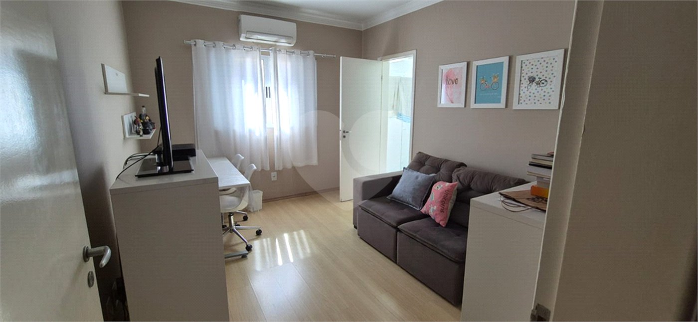 Casa à venda com 5 quartos, sendo 4 suítes, no condomínio Residencial Vilazul, Sorocaba - SP
