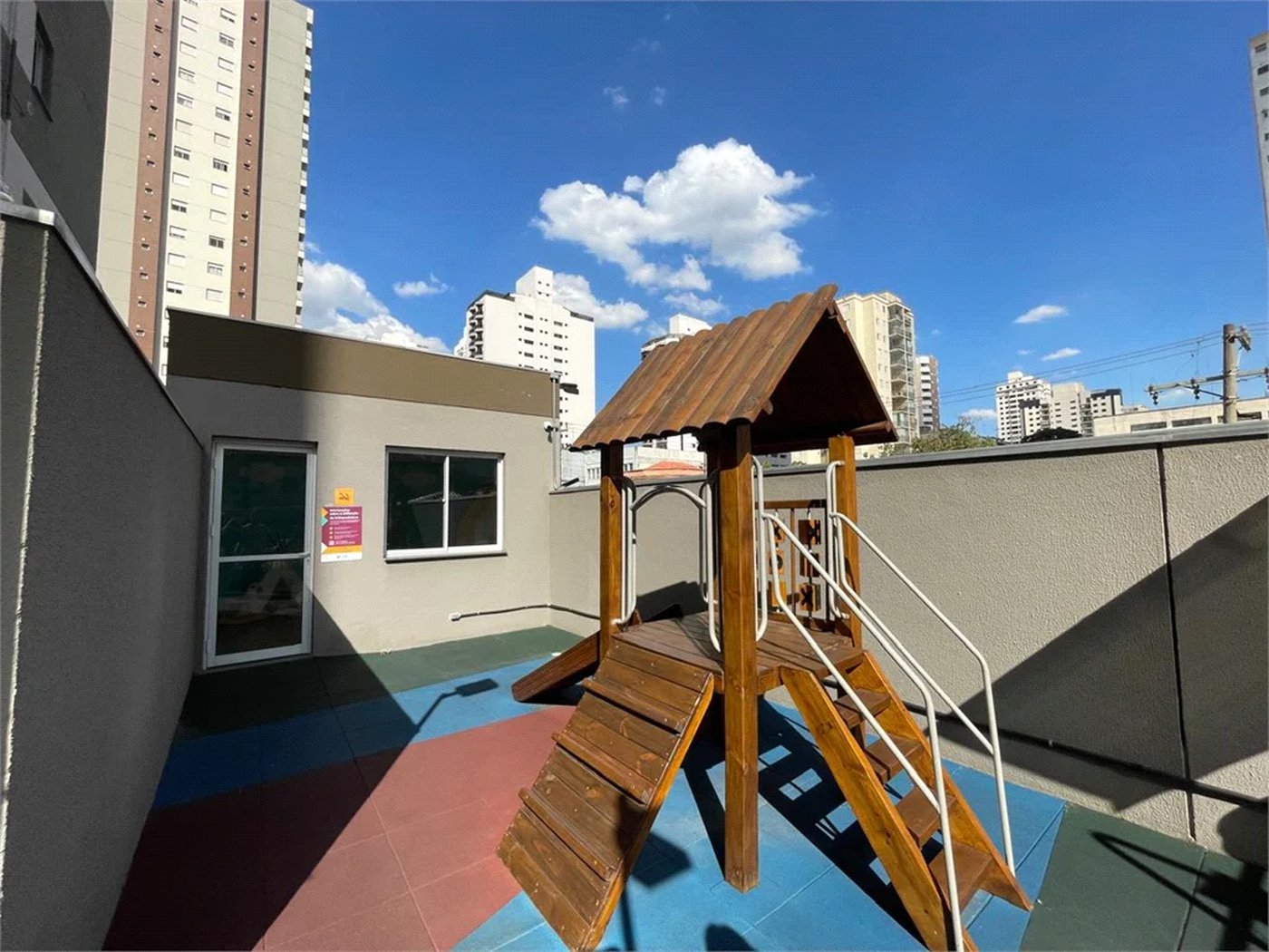 Apartamento à venda ou para alugar com 1 suíte em Água Branca, São Paulo, SP