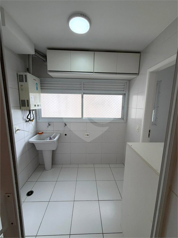 Apartamento à venda com 3 quartos, sendo 1 suíte, em Jardim Aeroporto, São Paulo, SP