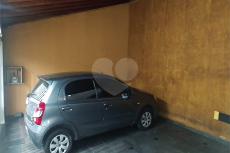 Sobrado à venda com 3 quartos, sendo 1 suíte, em Santa Teresinha, São Paulo, SP