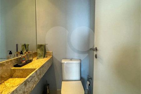 Apartamento à venda com 3 suítes em Vila Dom Pedro I, São Paulo, SP