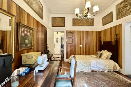 Casa à venda com 7 quartos, sendo 1 suíte, em Cosme Velho, Rio de Janeiro, RJ