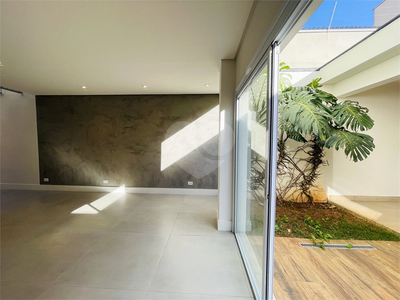 Casa à venda com 3 suítes em Independência, São Bernardo do Campo, SP