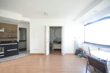 Apartamento à venda com 1 quarto em Paraíso do Morumbi, São Paulo, SP