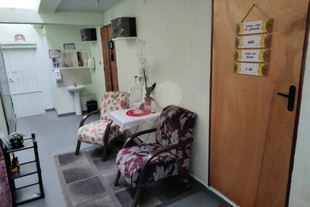 Casa à venda com 4 quartos, sendo 1 suíte, em Vila Mazzei, São Paulo, SP