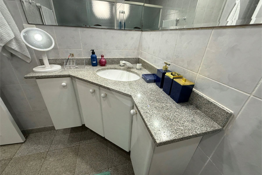 Apartamento à venda com 3 suítes em Santana, São Paulo, SP