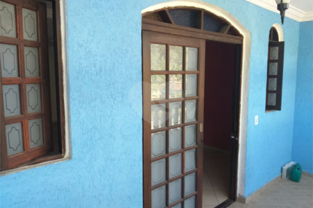 Sobrado à venda com 3 quartos, sendo 1 suíte, em Jardim Cruz do Corisco, São Paulo, SP